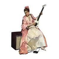 Aline with new guitar - design